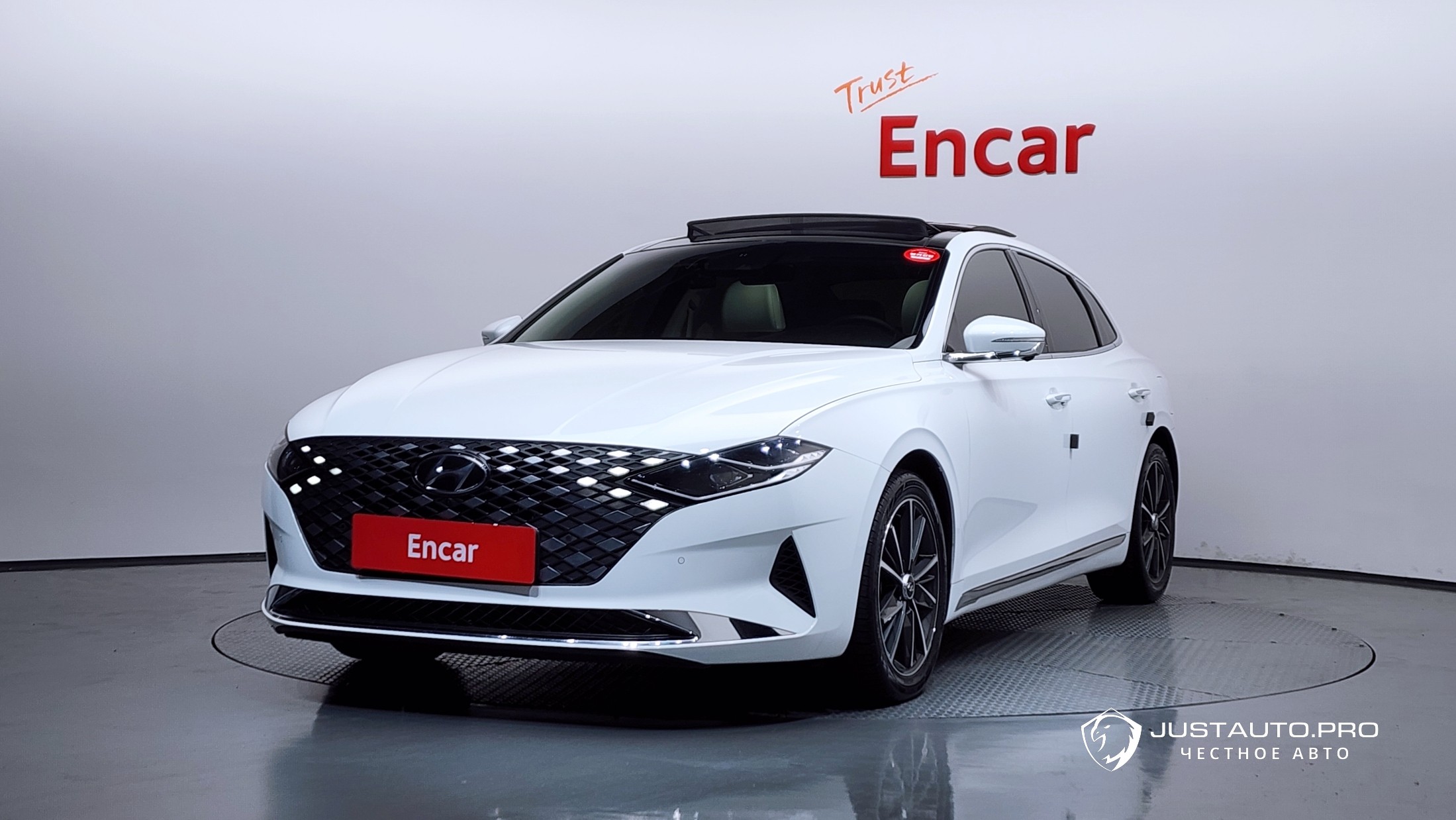 Автомобиль Hyundai Grandeur