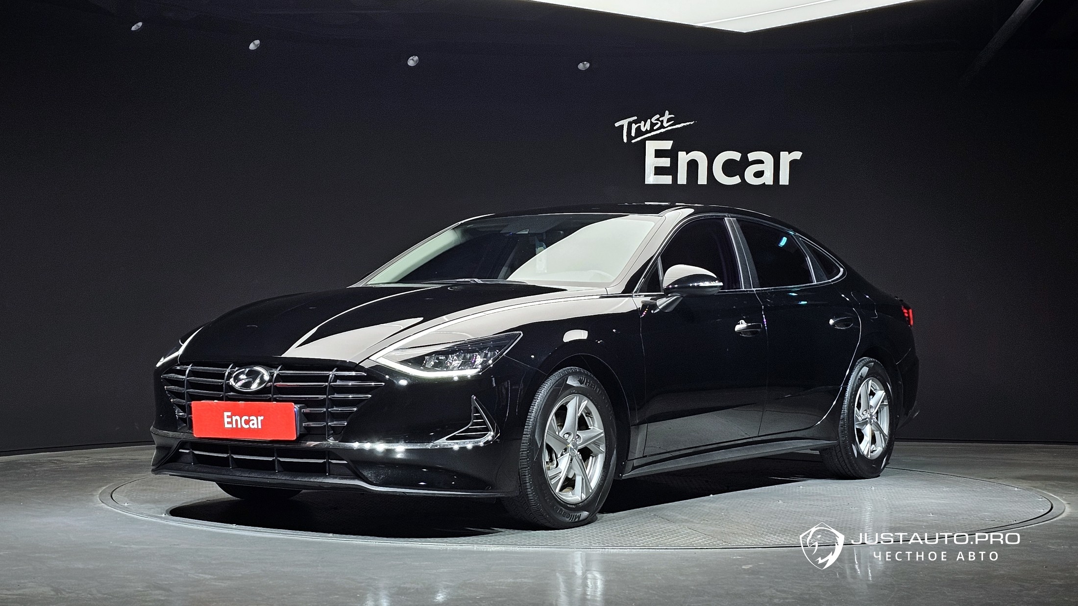 Автомобиль Hyundai Sonata