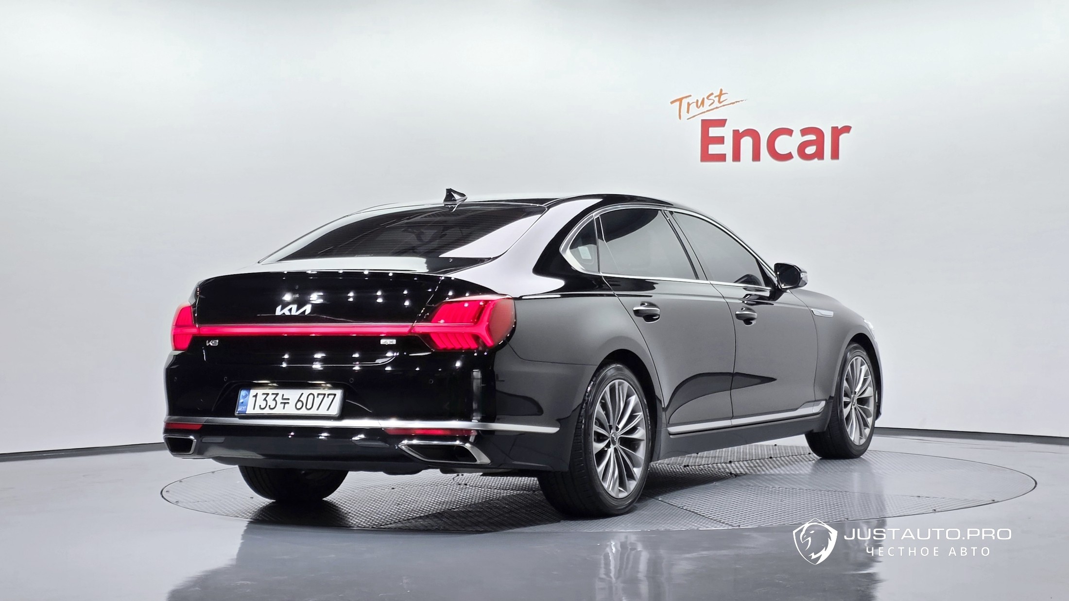 Автомобиль Kia K9