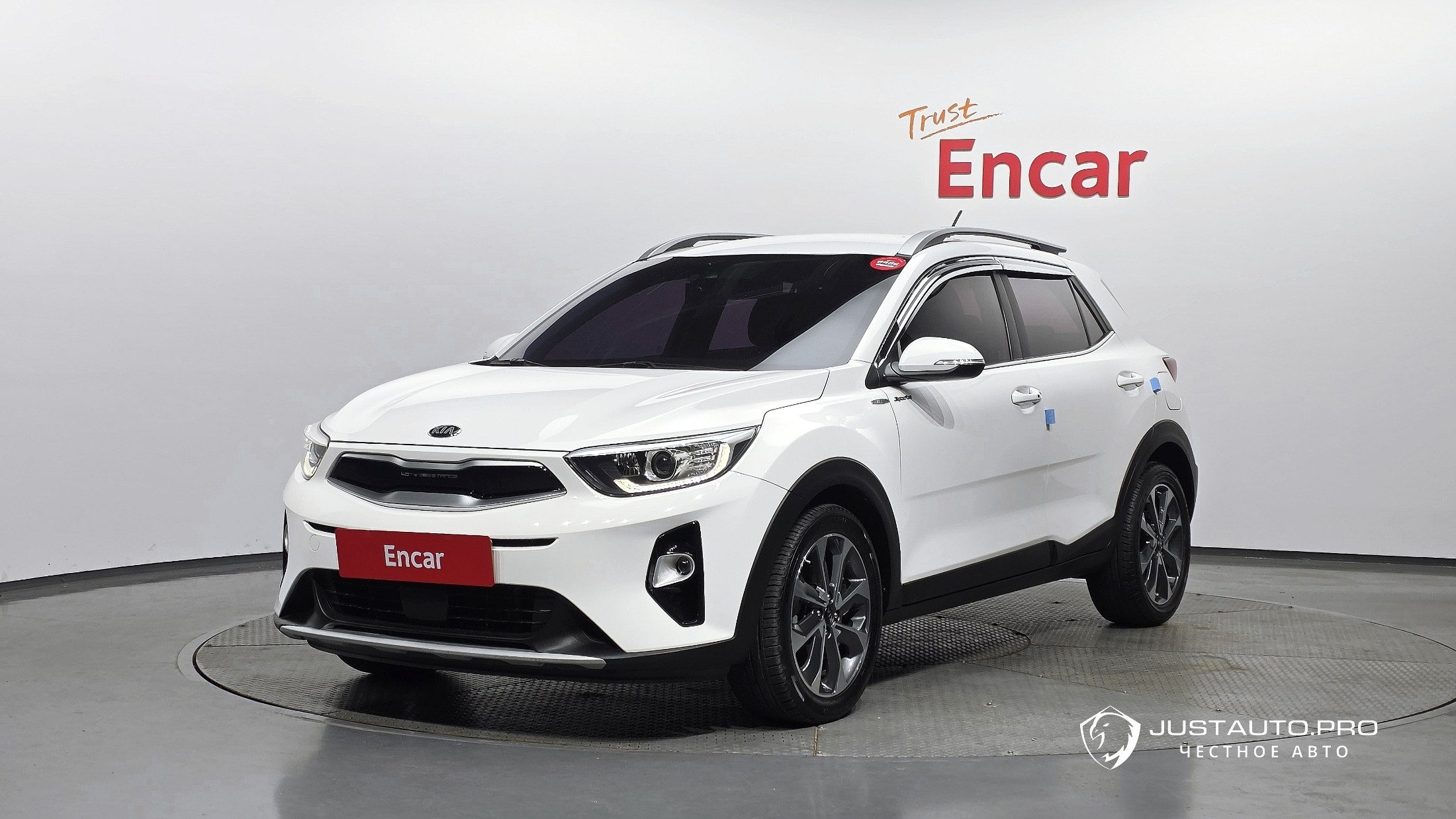 Автомобиль Kia Stonic