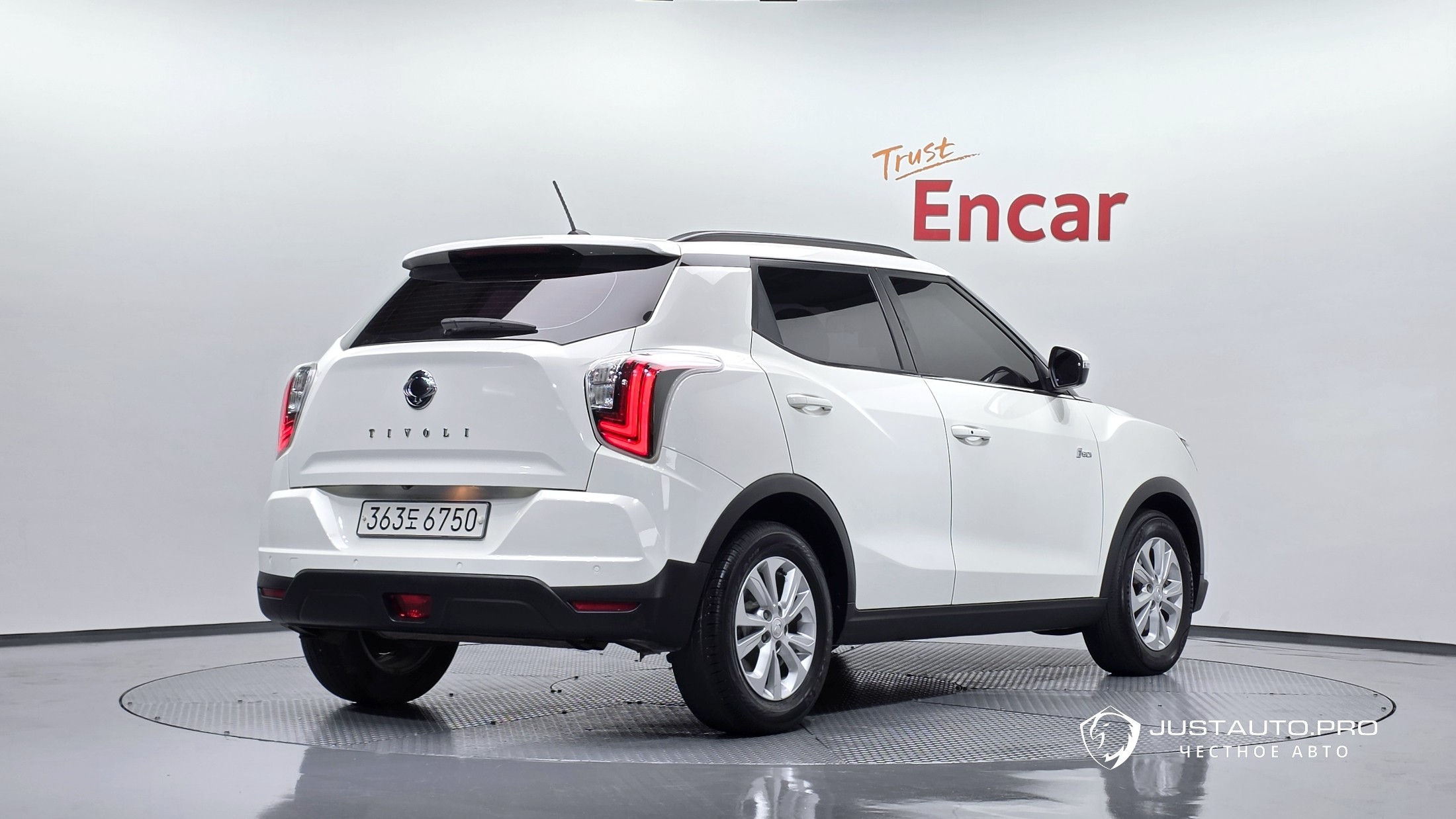 Автомобиль KG_Mobility_Ssangyong TIBOLI