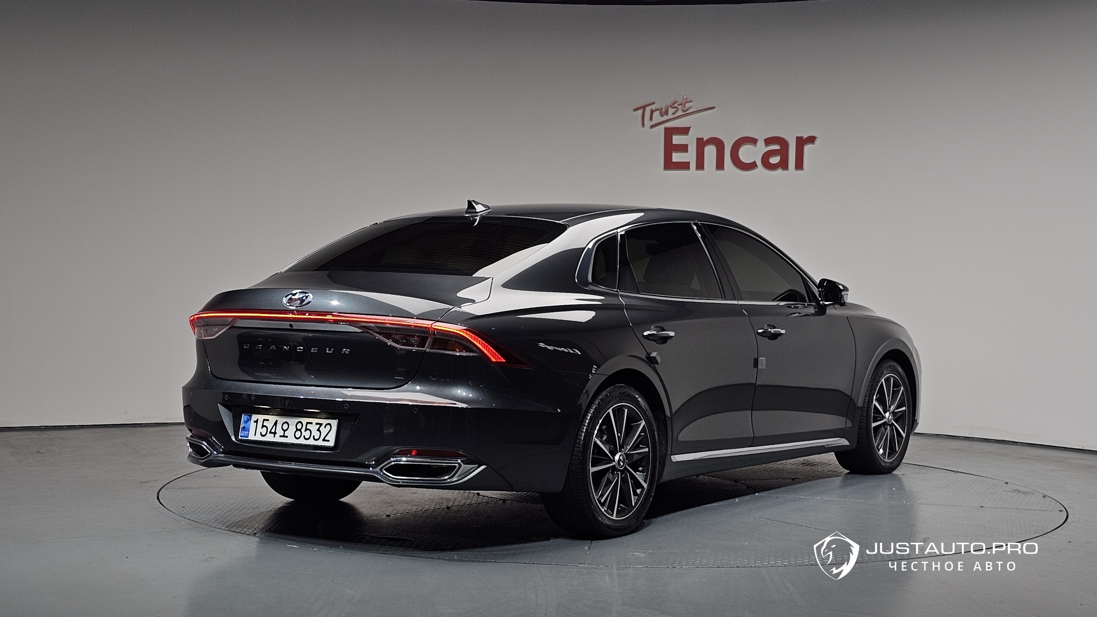 Автомобиль Hyundai Grandeur