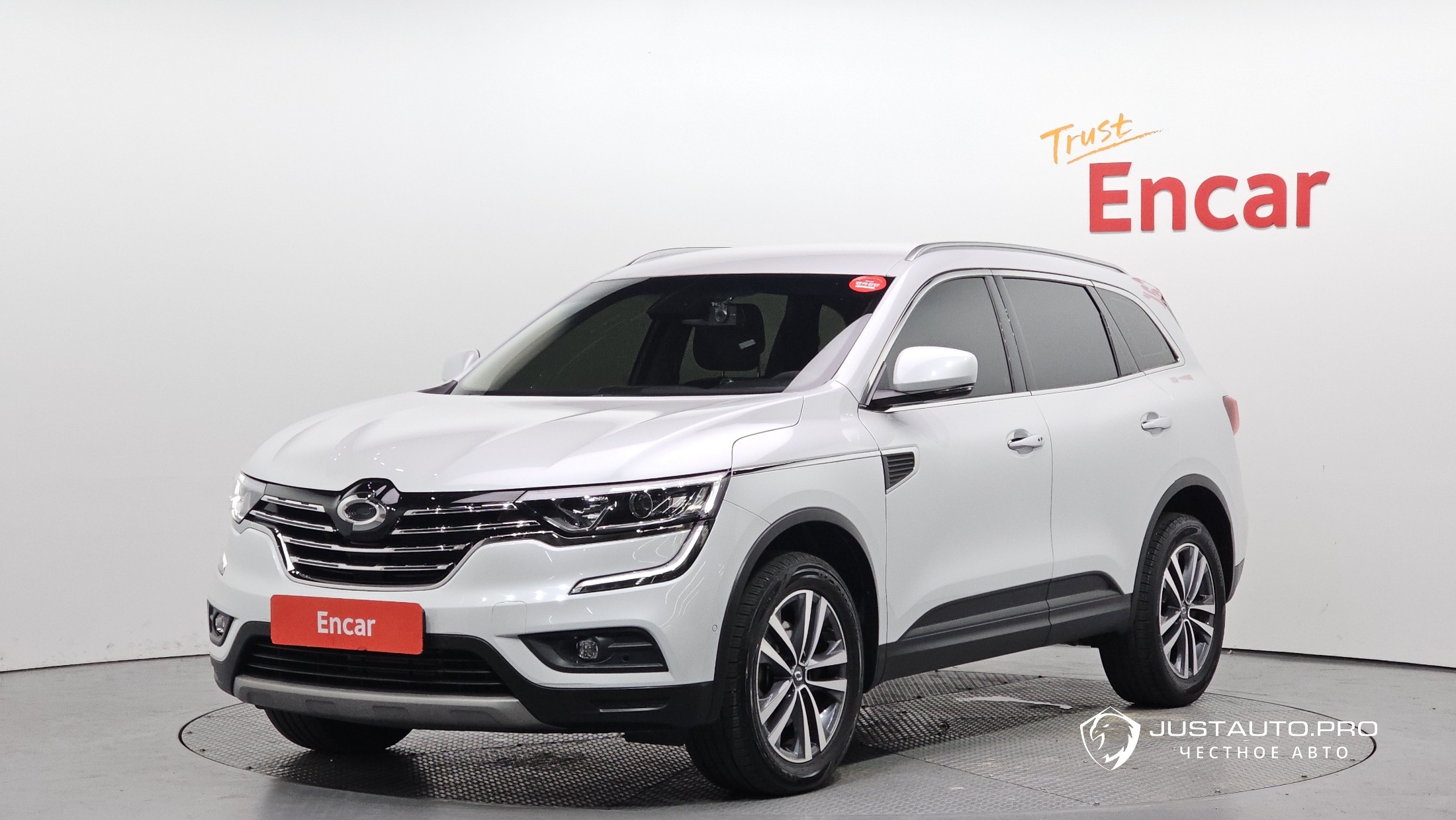 Автомобиль Renault-KoreaSamsung QM6