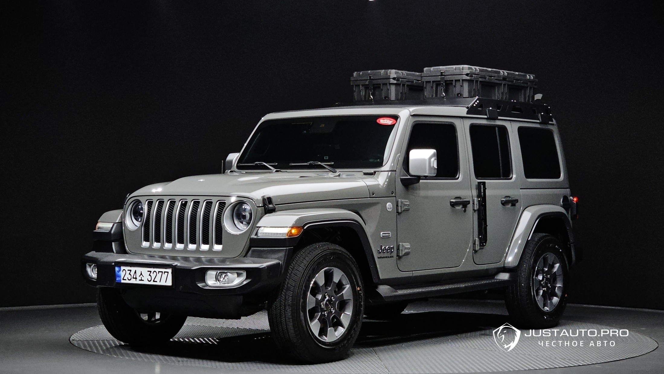 Автомобиль Jeep Wrangler