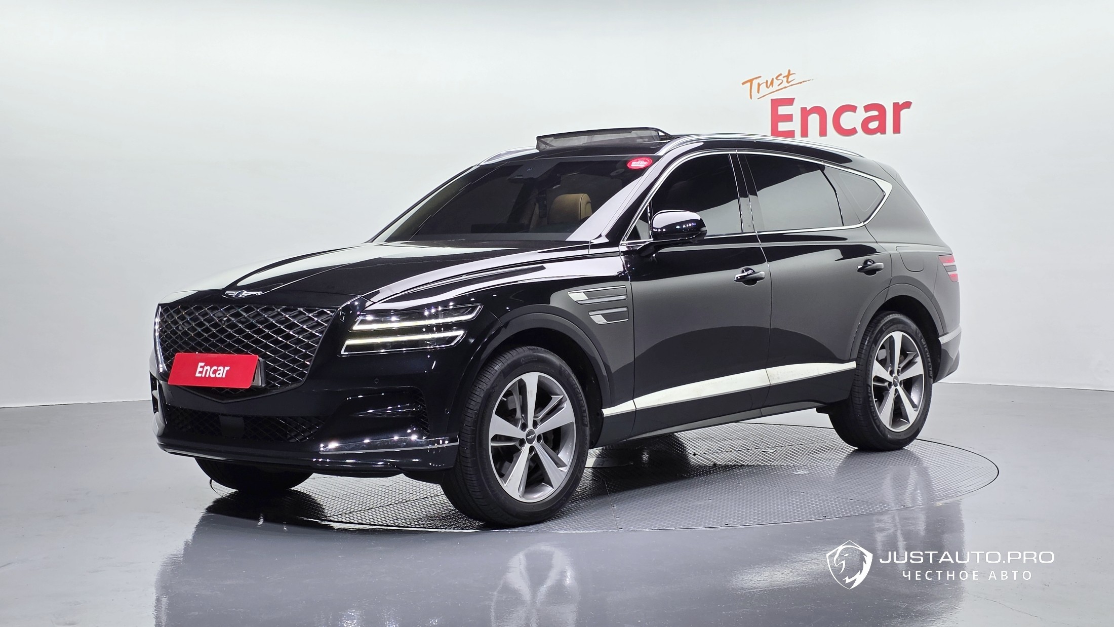 Автомобиль Genesis GV80