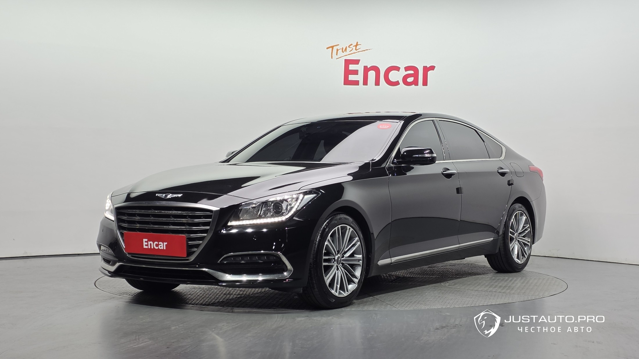 Автомобиль Genesis G80