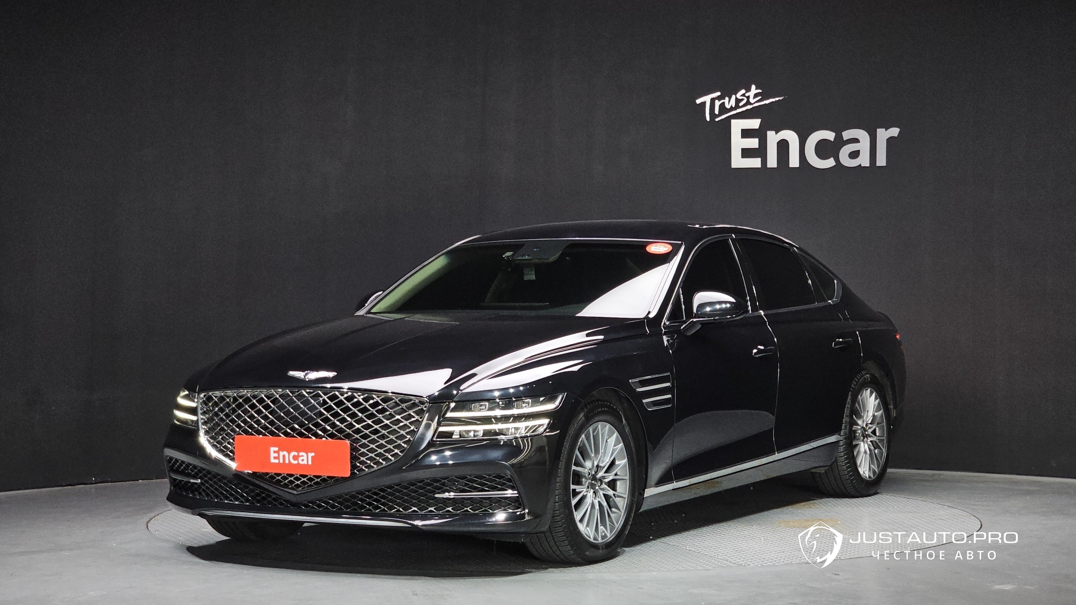 Автомобиль Genesis G80