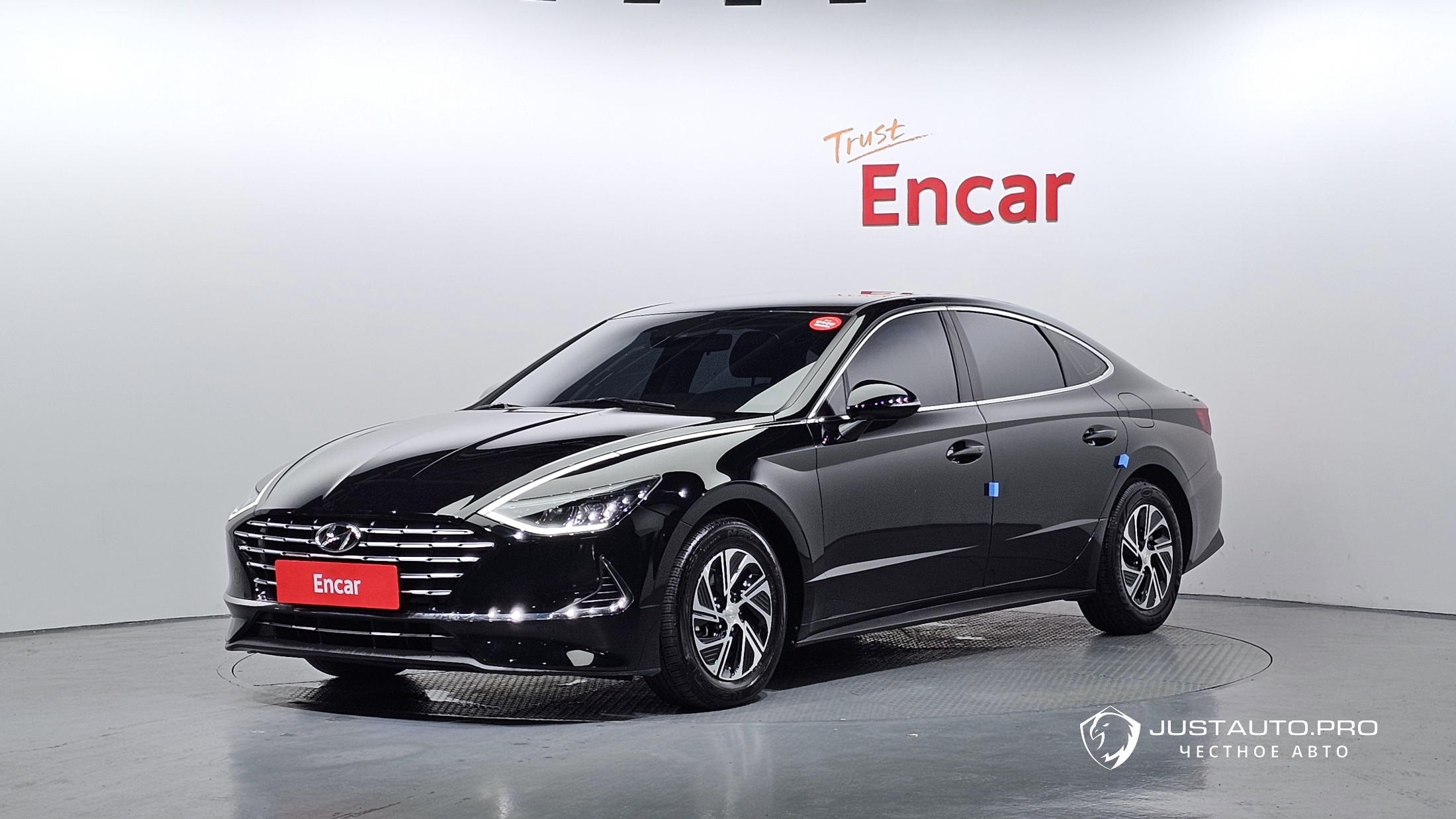 Автомобиль Hyundai Sonata