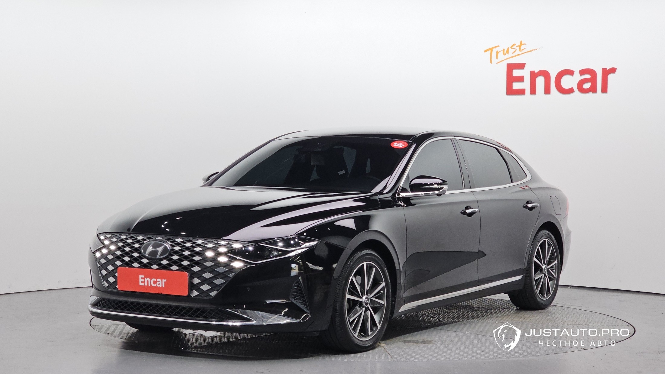 Автомобиль Hyundai Grandeur