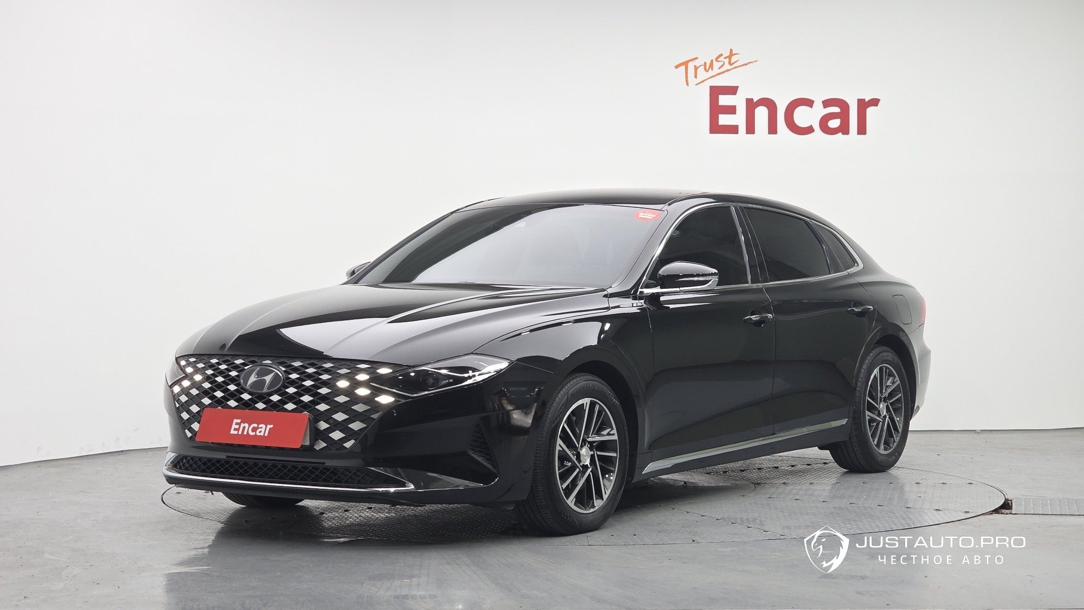 Автомобиль Hyundai Grandeur