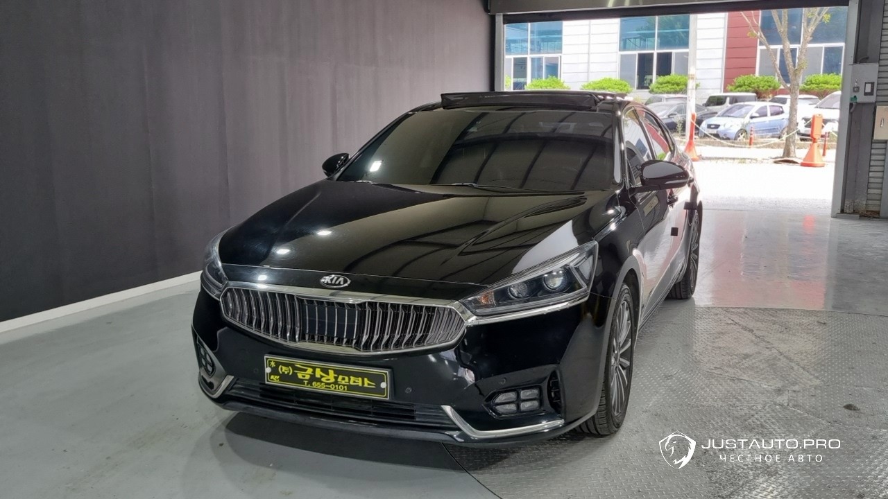 Автомобиль Kia K7