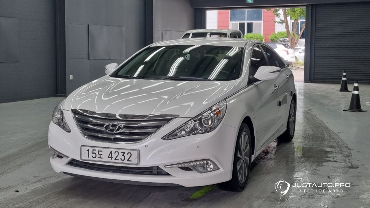 Автомобиль Hyundai Sonata
