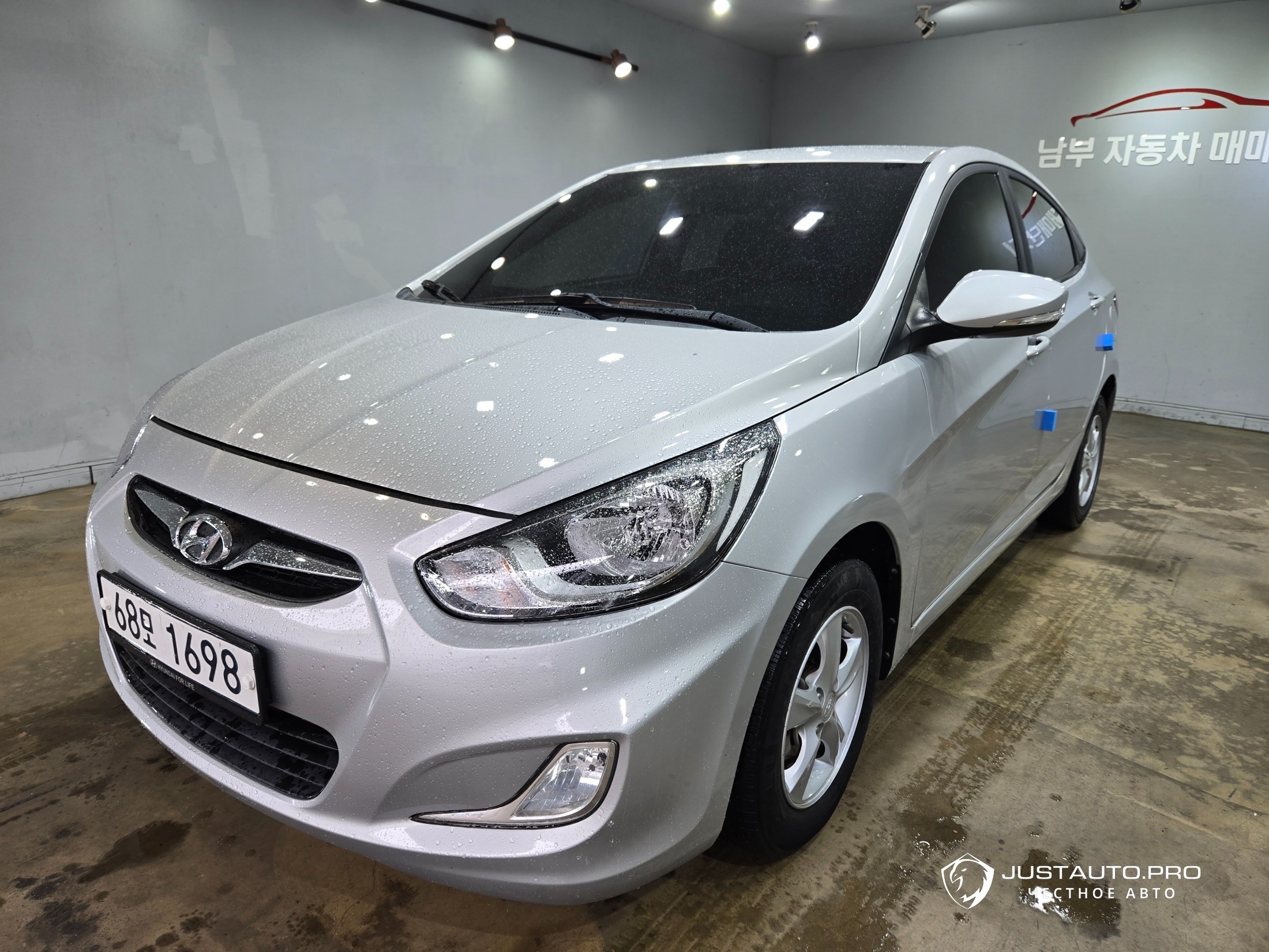 Автомобиль Hyundai Accent