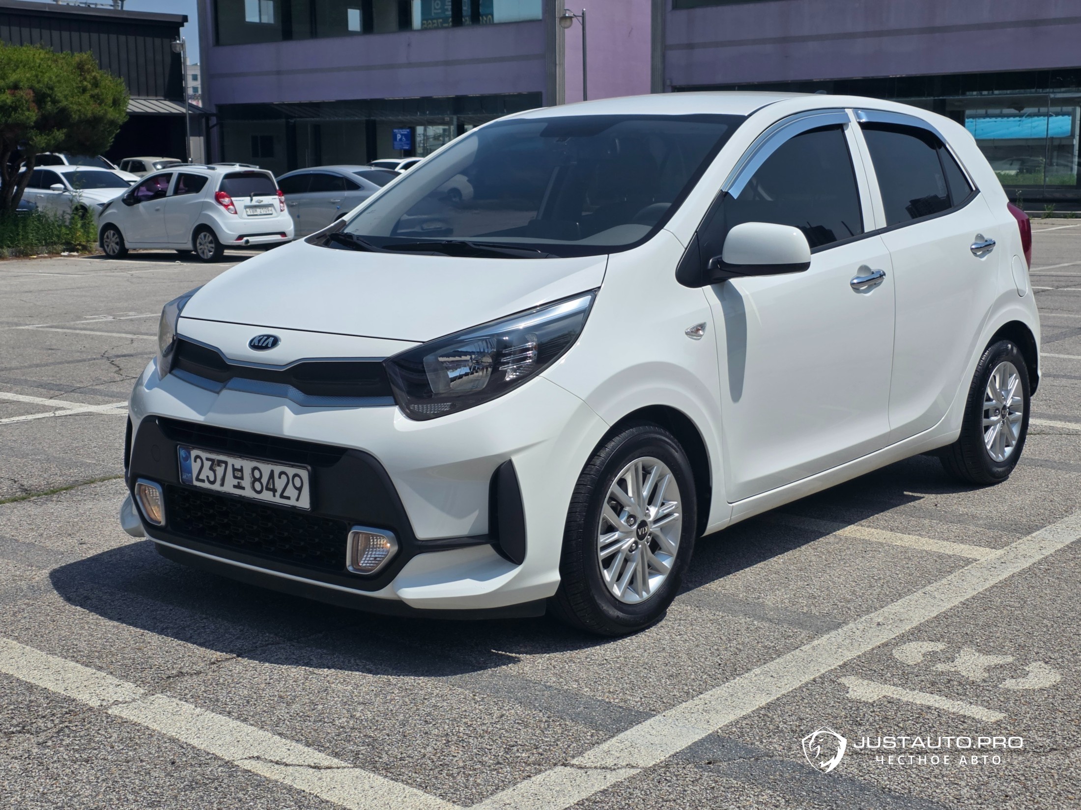Автомобиль Kia morning