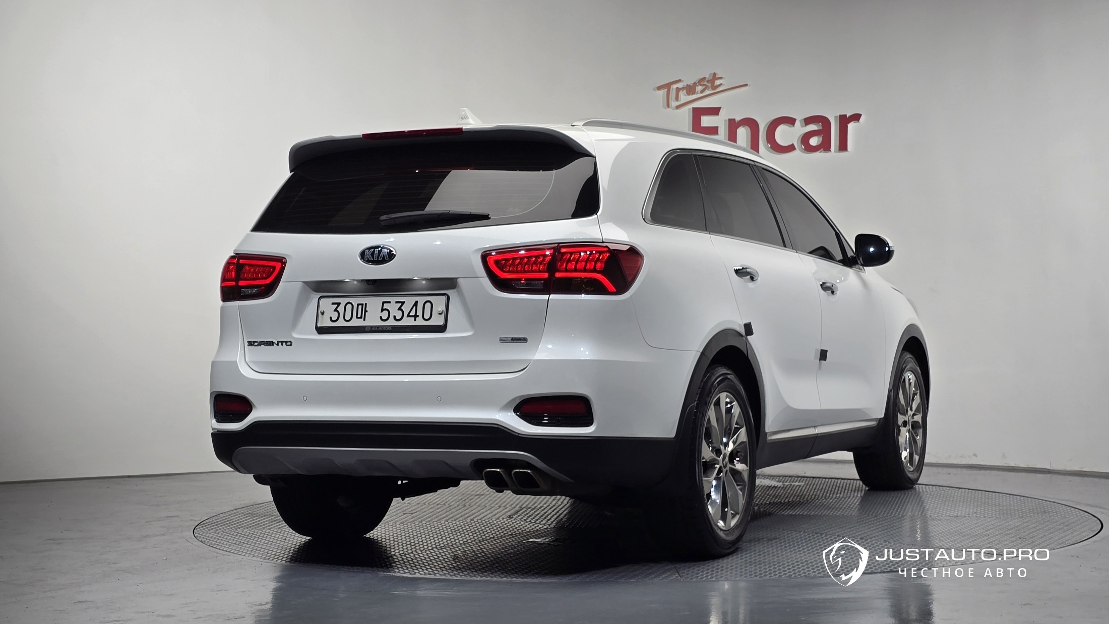 Автомобиль Kia Sorento