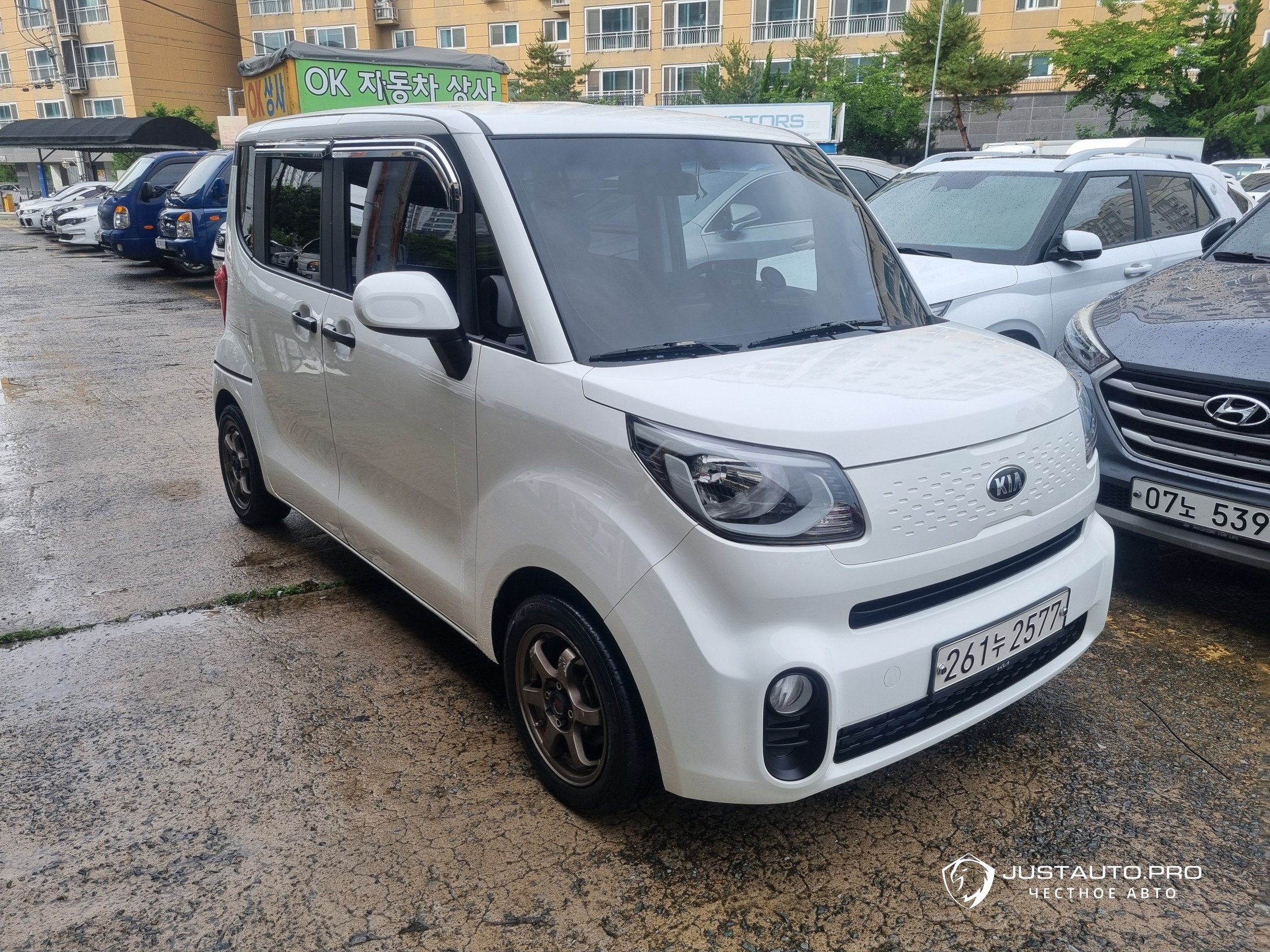 Автомобиль Kia RAY