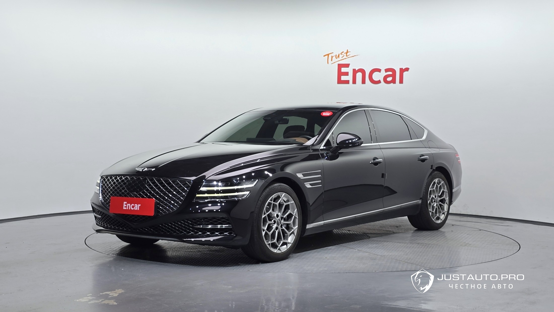Автомобиль Genesis G80