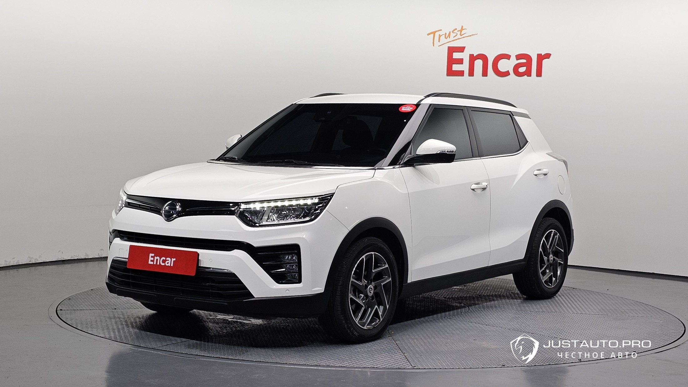 Автомобиль KG_Mobility_Ssangyong TIBOLI