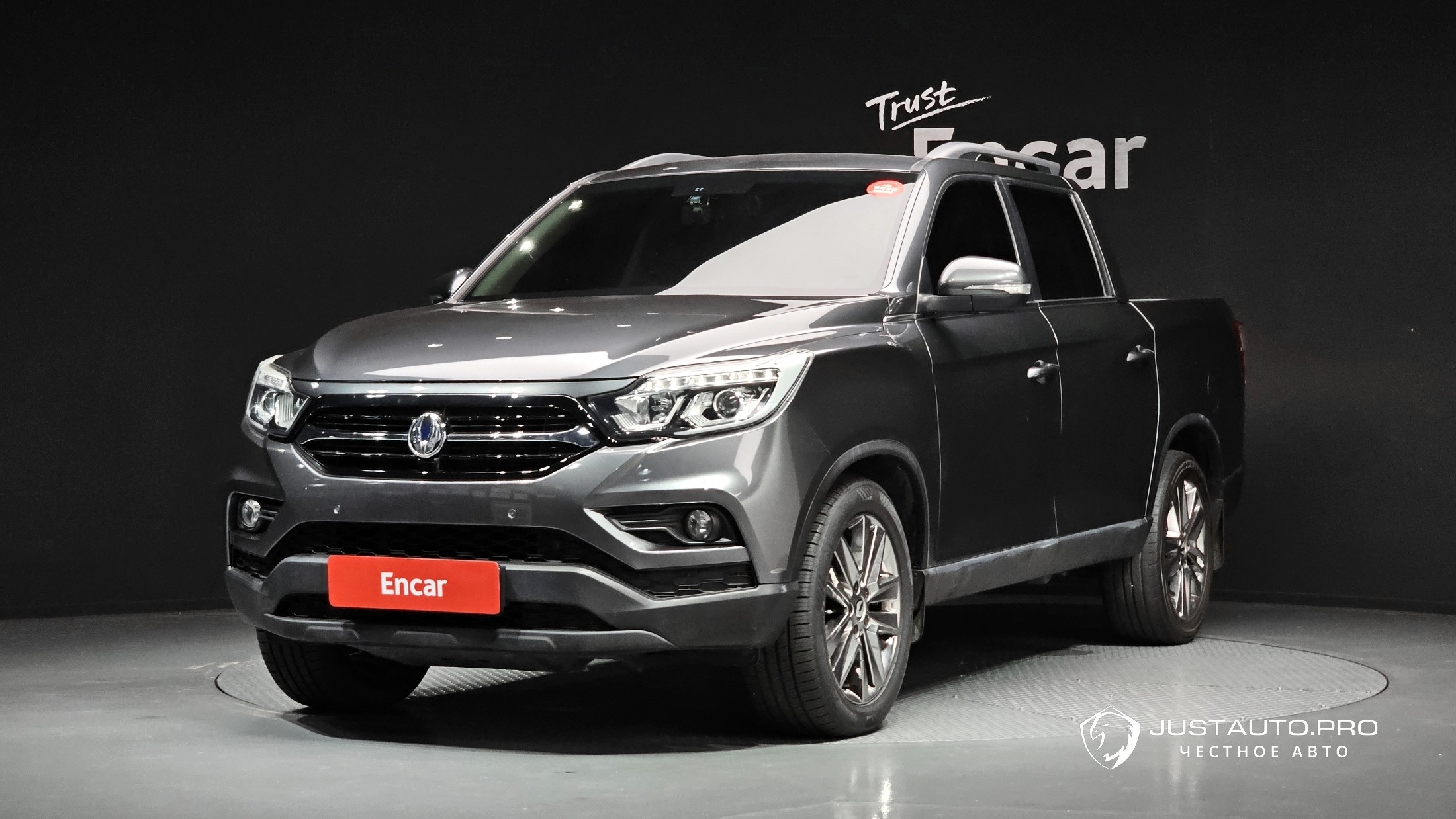 Автомобиль KG_Mobility_Ssangyong Rexton
