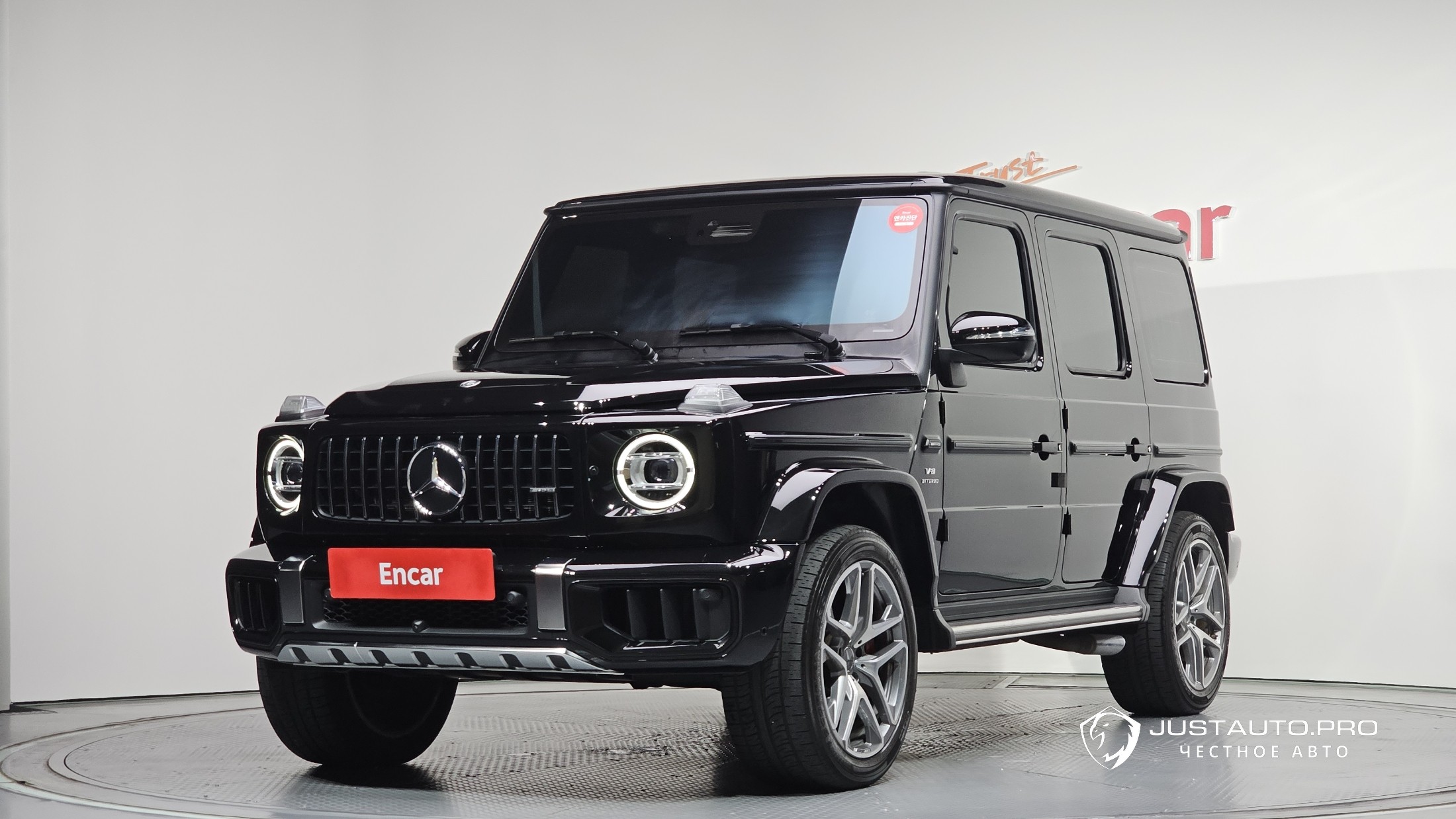 Автомобиль Mercedes-Benz G-Class