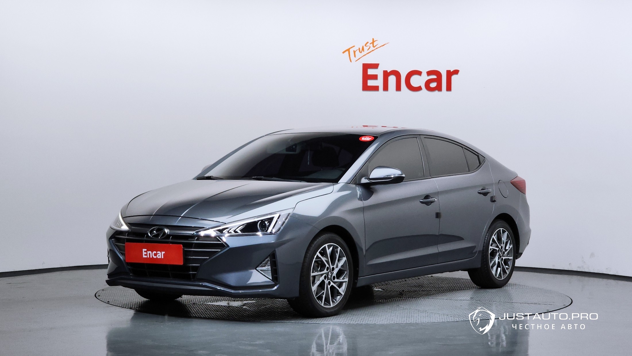 Автомобиль Hyundai AVANTE