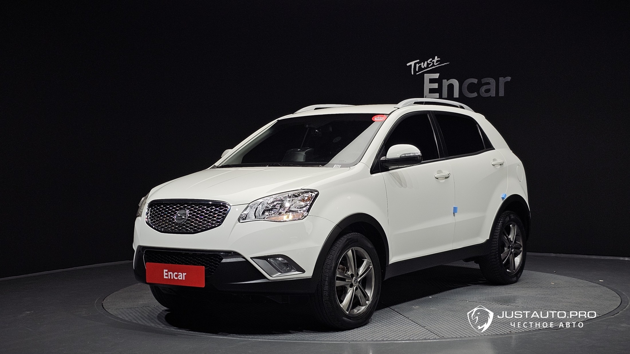 Автомобиль KG_Mobility_Ssangyong KORANDO