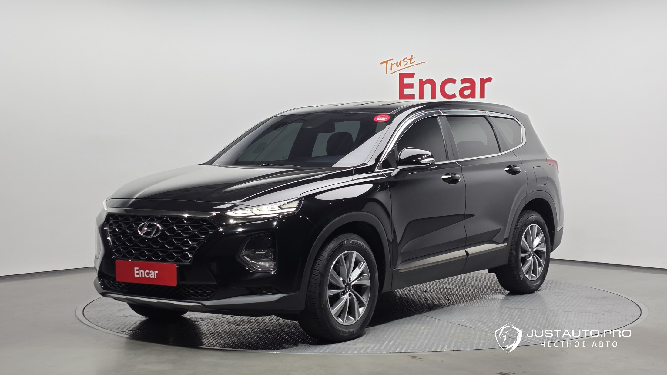 Автомобиль Hyundai Santafe