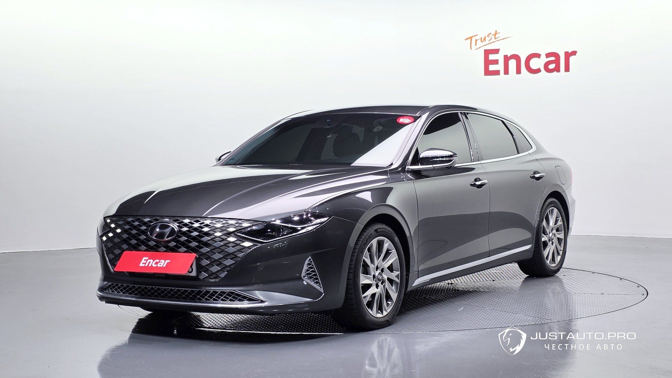 Автомобиль Hyundai Grandeur