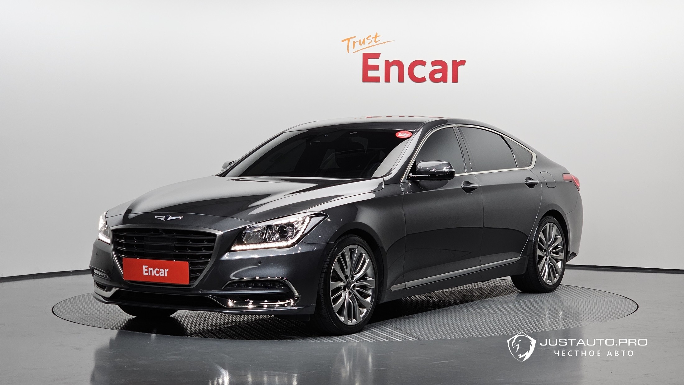Автомобиль Genesis G80