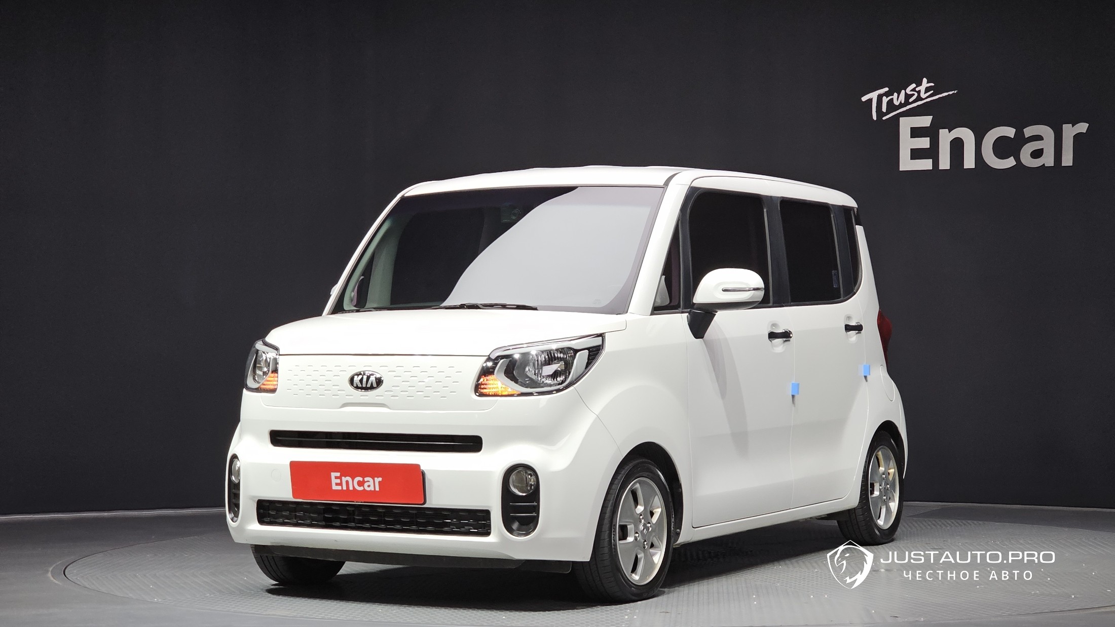 Автомобиль Kia RAY