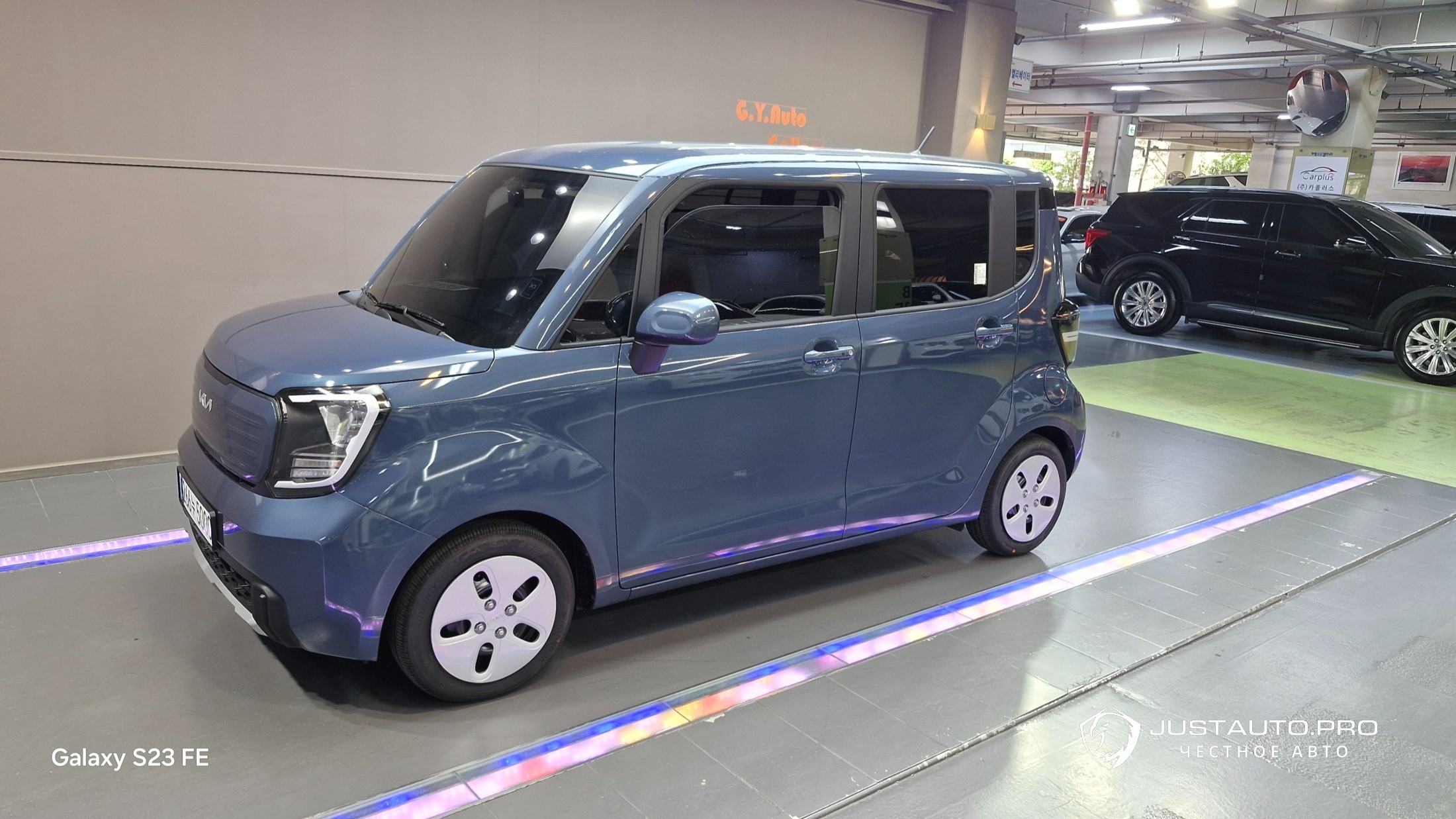 Автомобиль Kia RAY