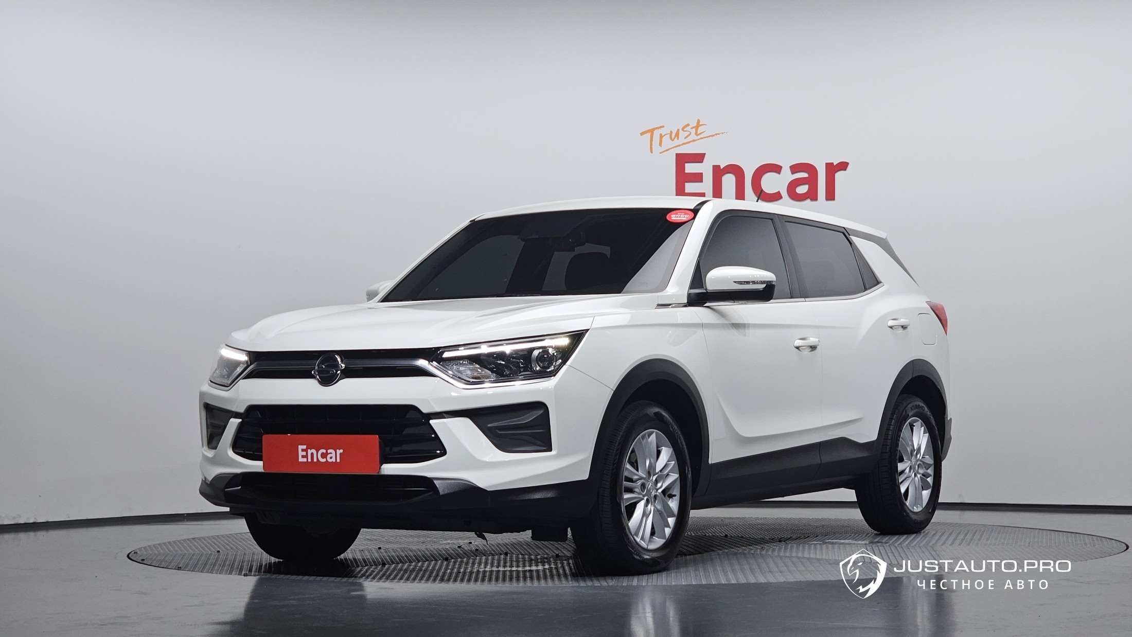 Автомобиль KG_Mobility_Ssangyong KORANDO