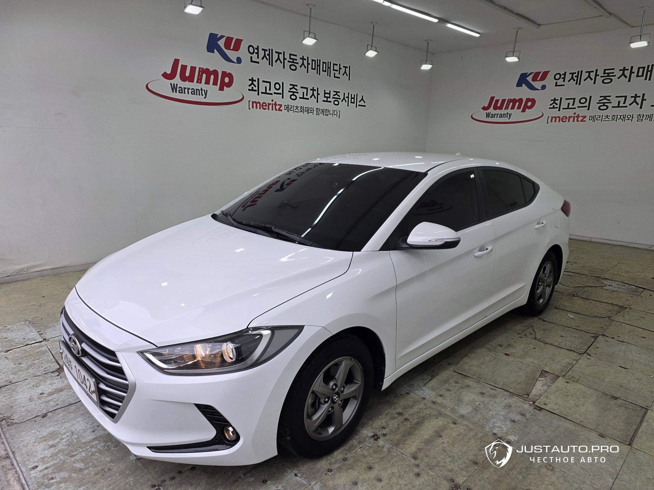 Автомобиль Hyundai AVANTE
