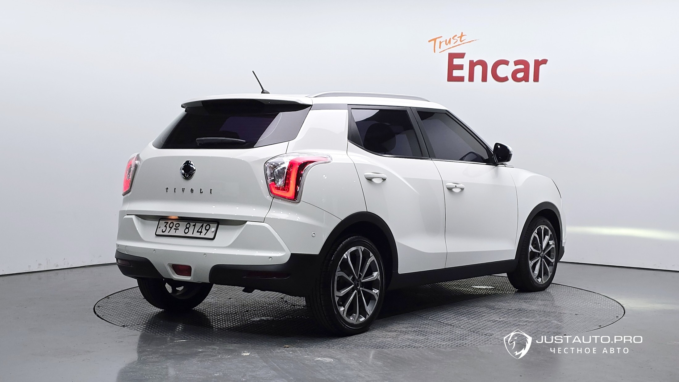 Автомобиль KG_Mobility_Ssangyong TIBOLI