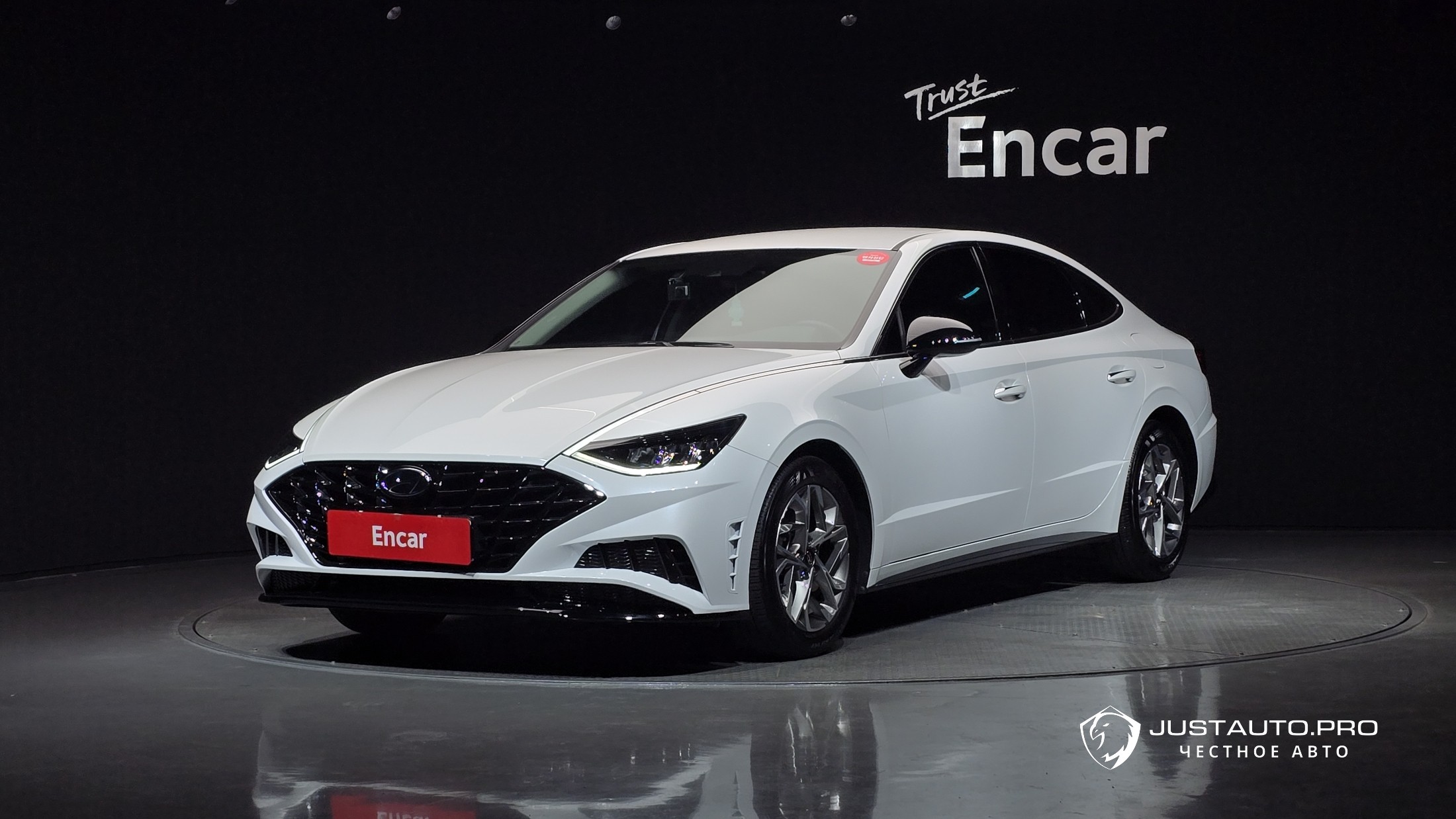 Автомобиль Hyundai Sonata