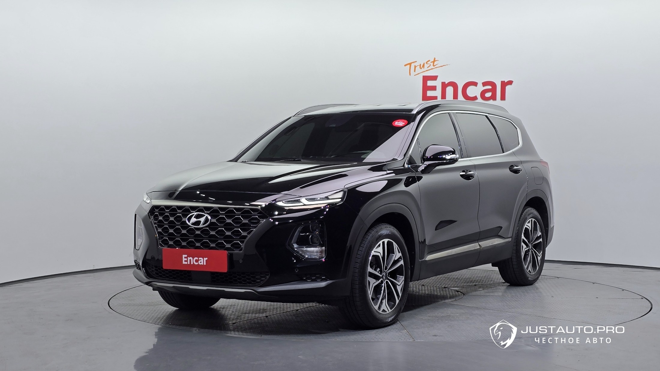 Автомобиль Hyundai Santafe