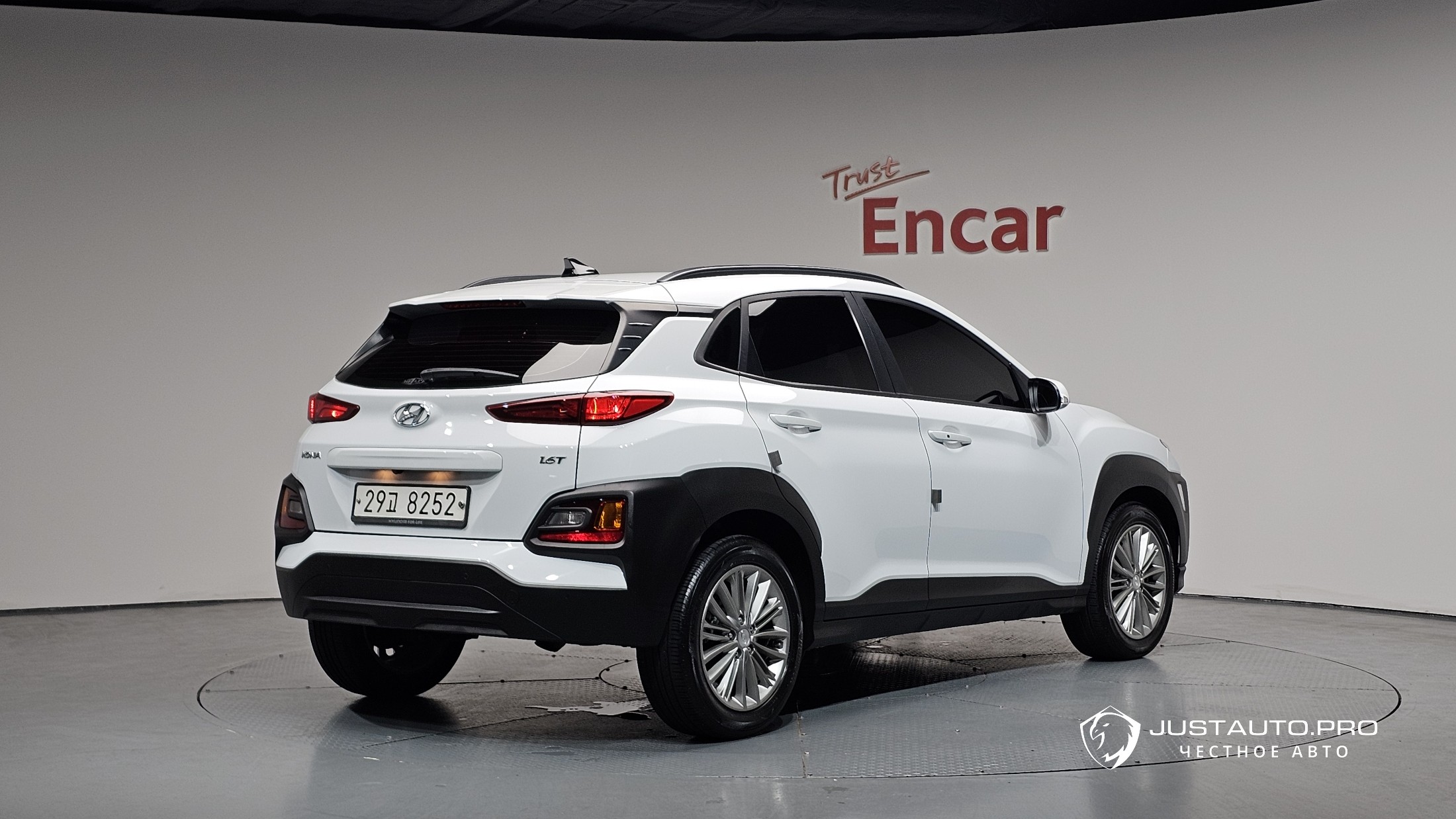 Автомобиль Hyundai Kona
