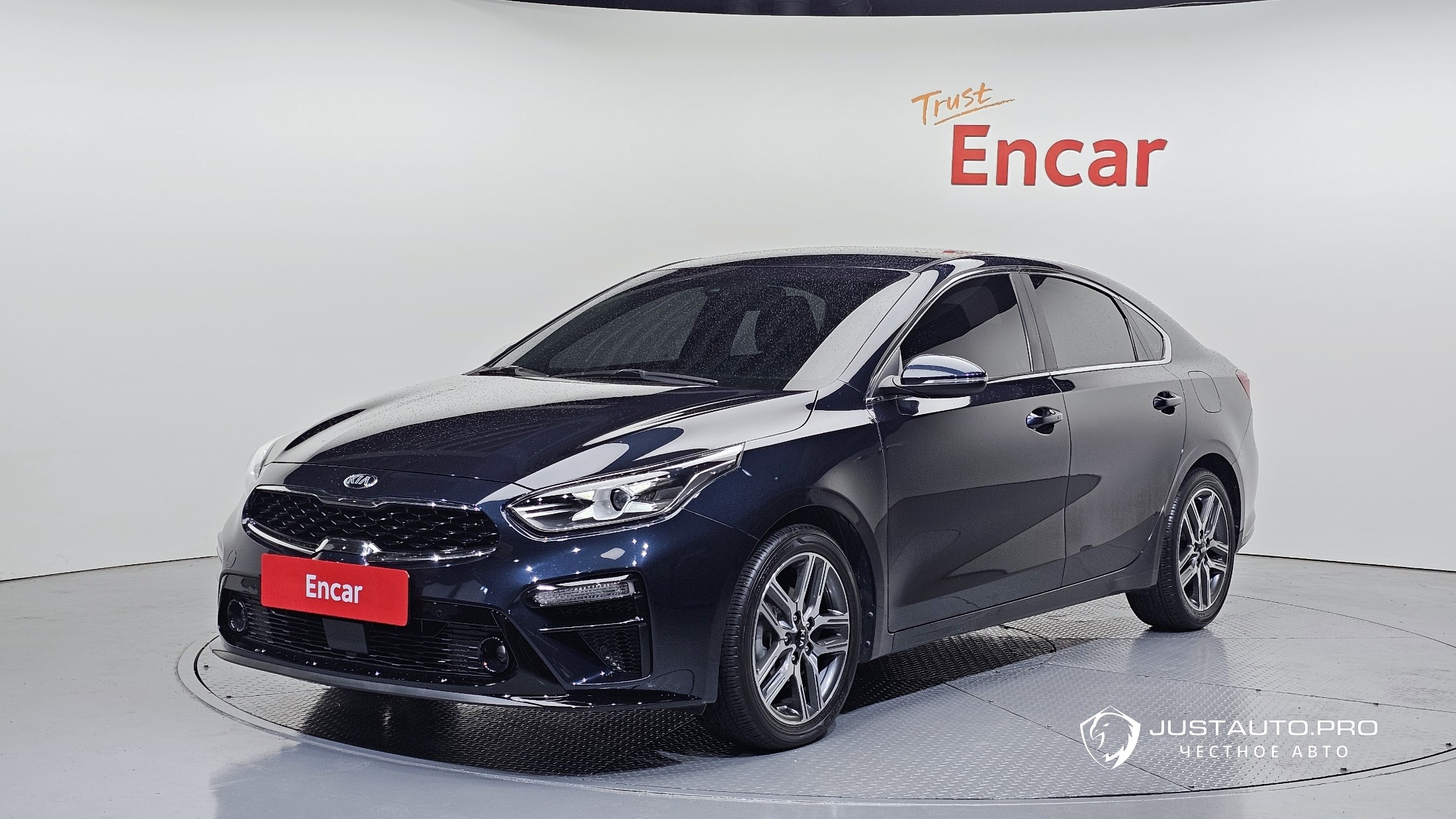 Автомобиль Kia K3