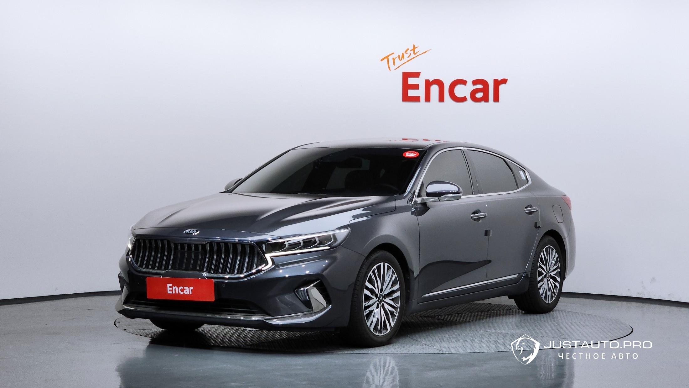 Автомобиль Kia K7