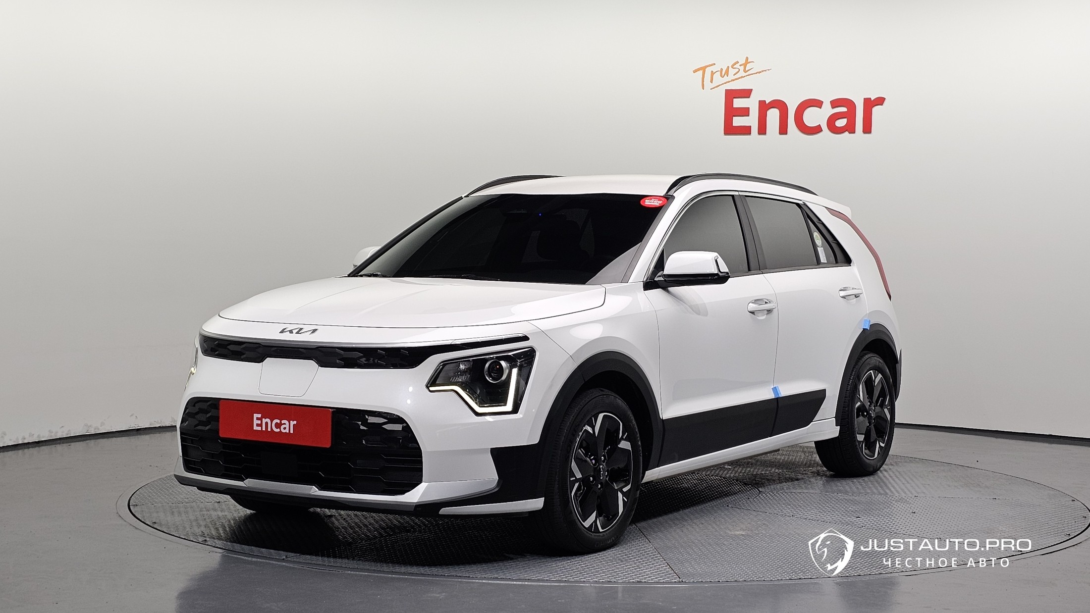 Автомобиль Kia Niro