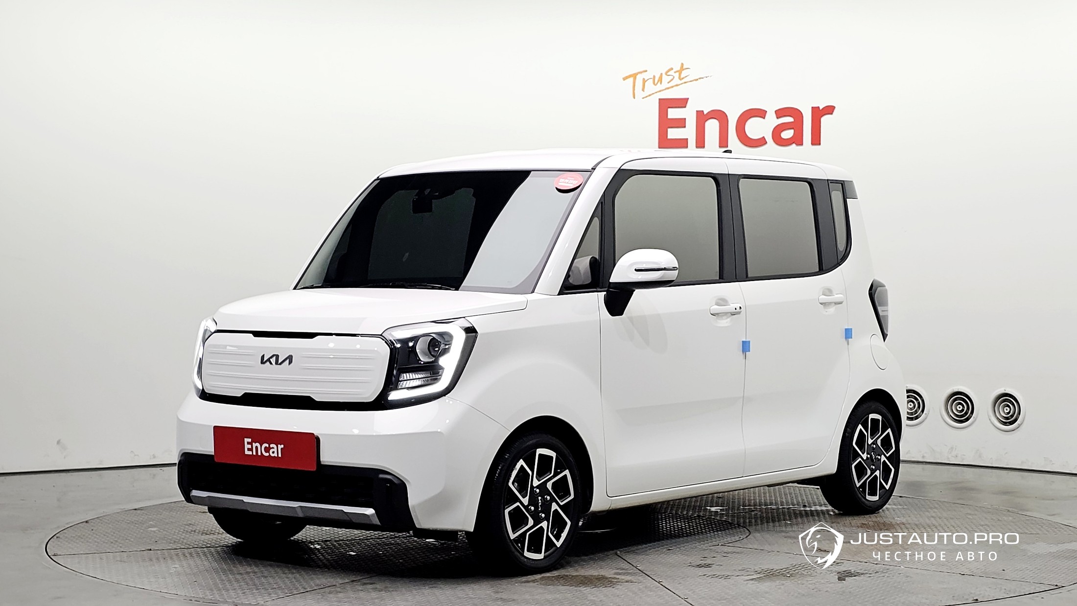 Автомобиль Kia RAY