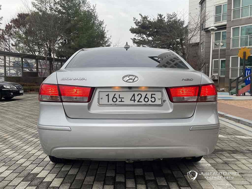 Автомобиль Hyundai Sonata