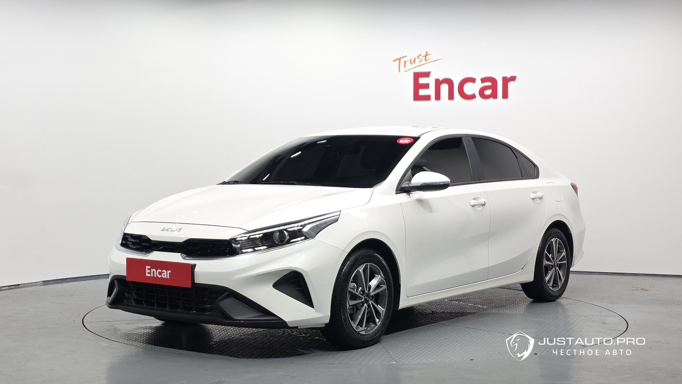 Автомобиль Kia K3