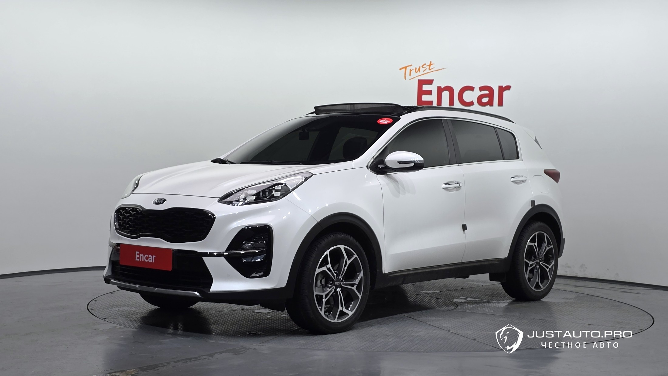 Автомобиль Kia Sportage
