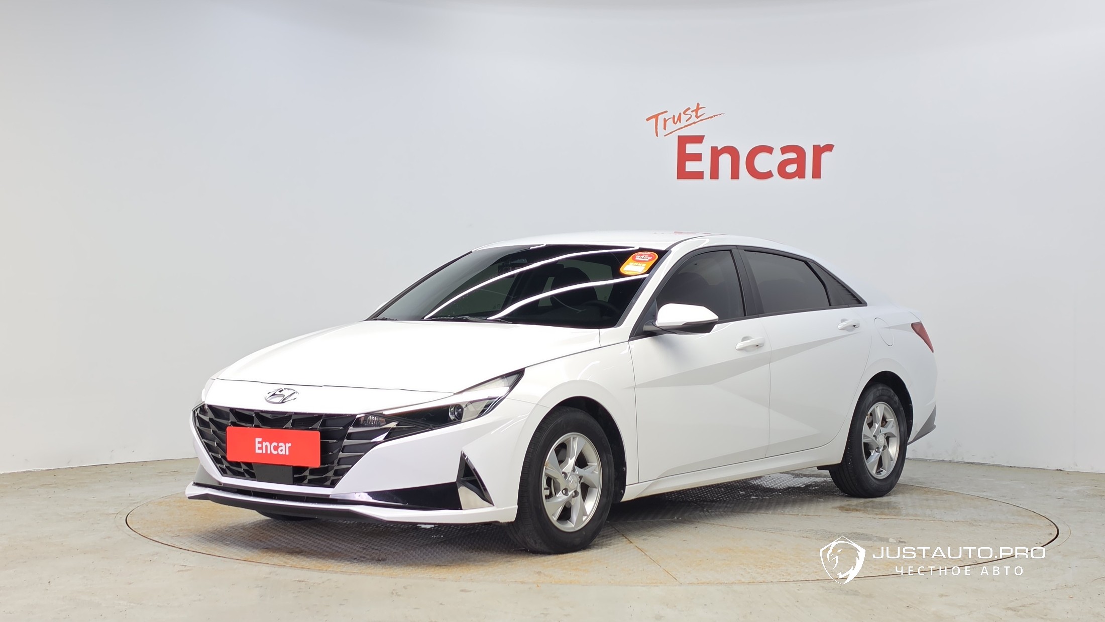 Автомобиль Hyundai AVANTE