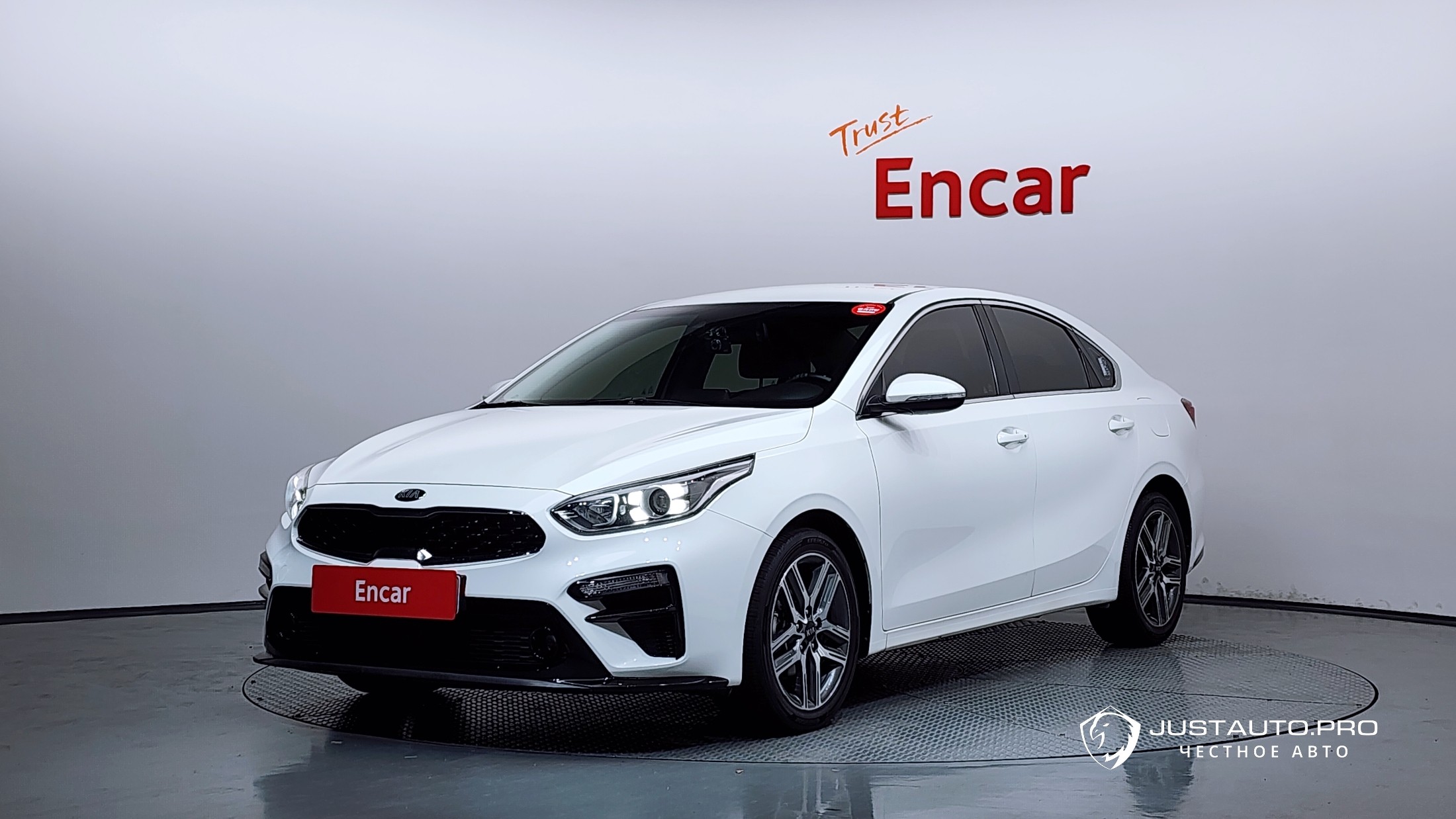 Автомобиль Kia K3
