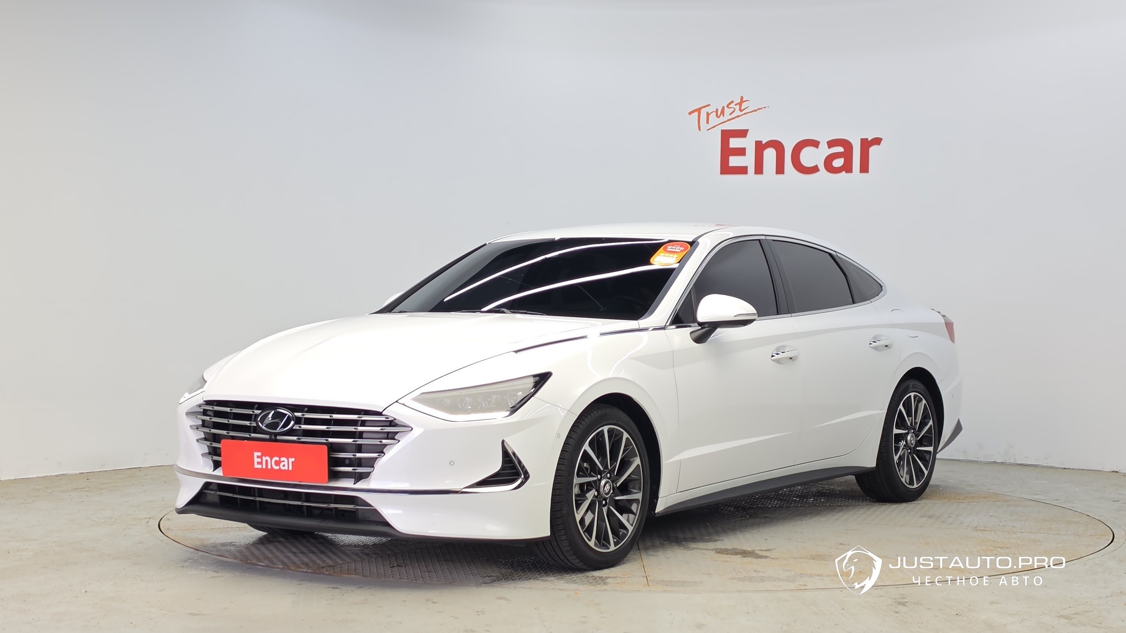 Автомобиль Hyundai Sonata