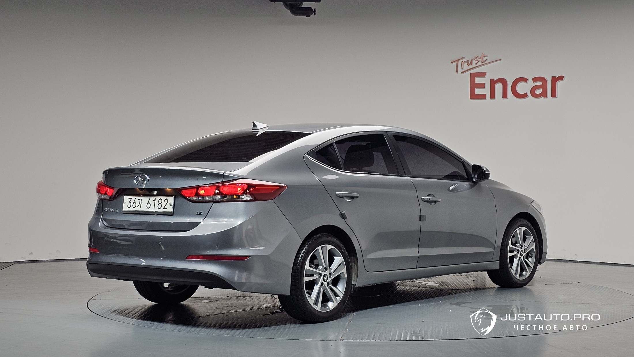 Автомобиль Hyundai AVANTE