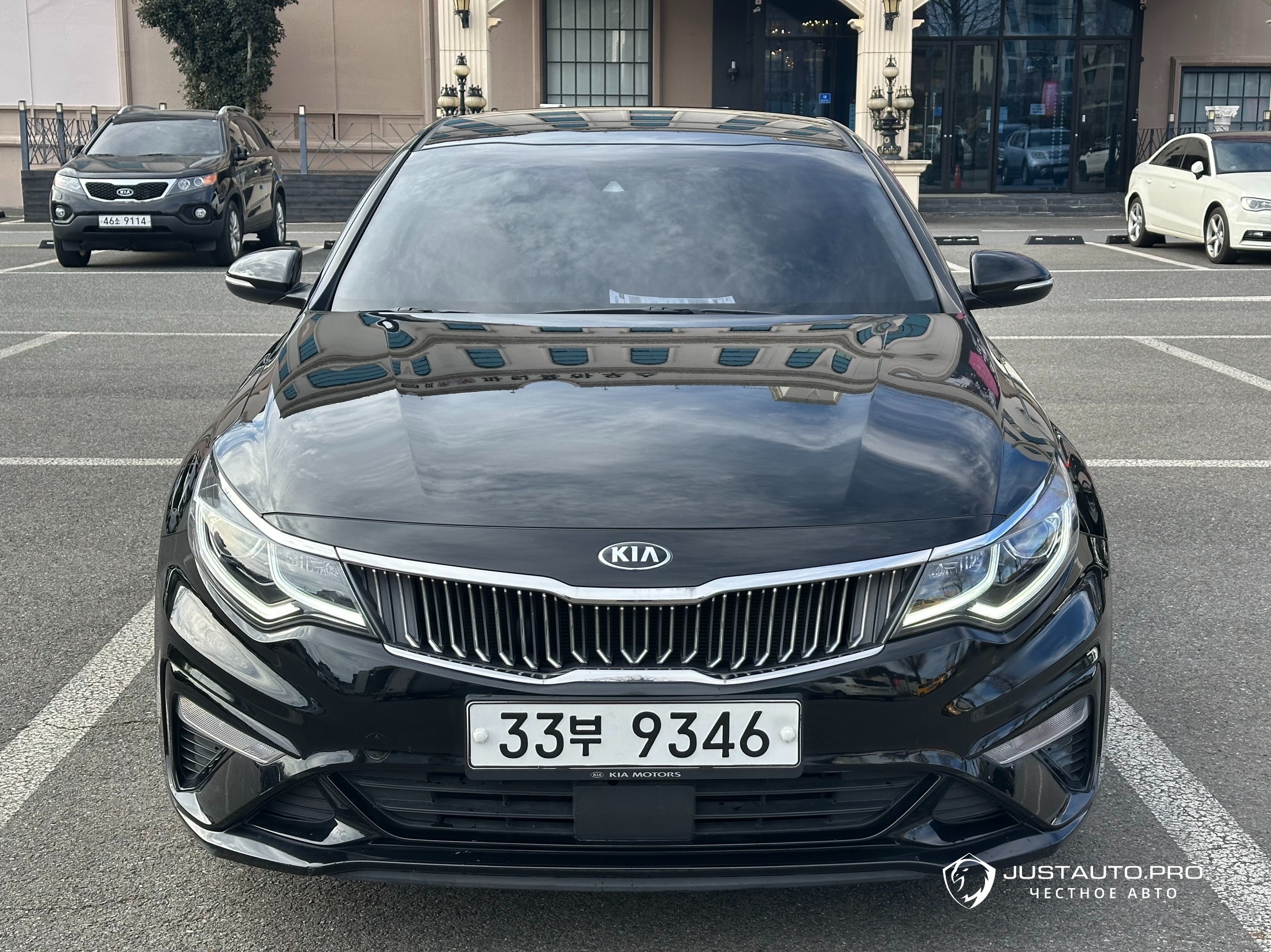 Автомобиль Kia K5