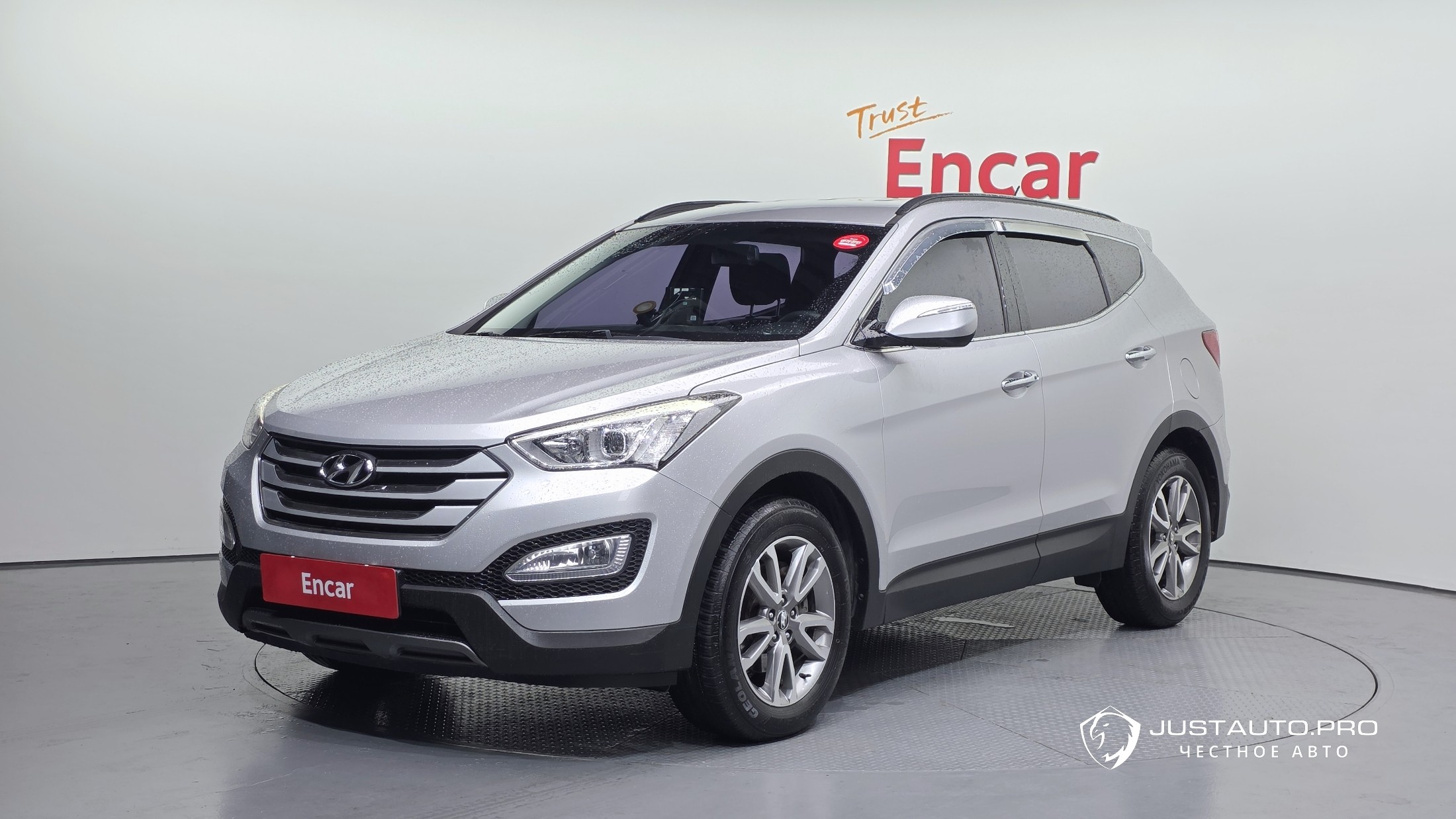 Автомобиль Hyundai Santafe